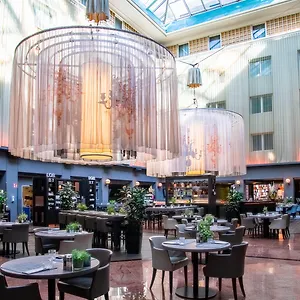 Radisson Blu Hotel BRE