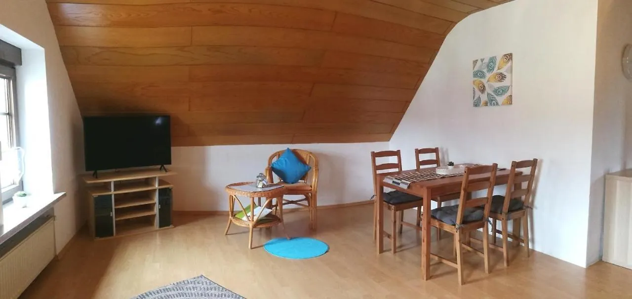 Gasthof Zur Burg Hohenberg an der Eger Inn